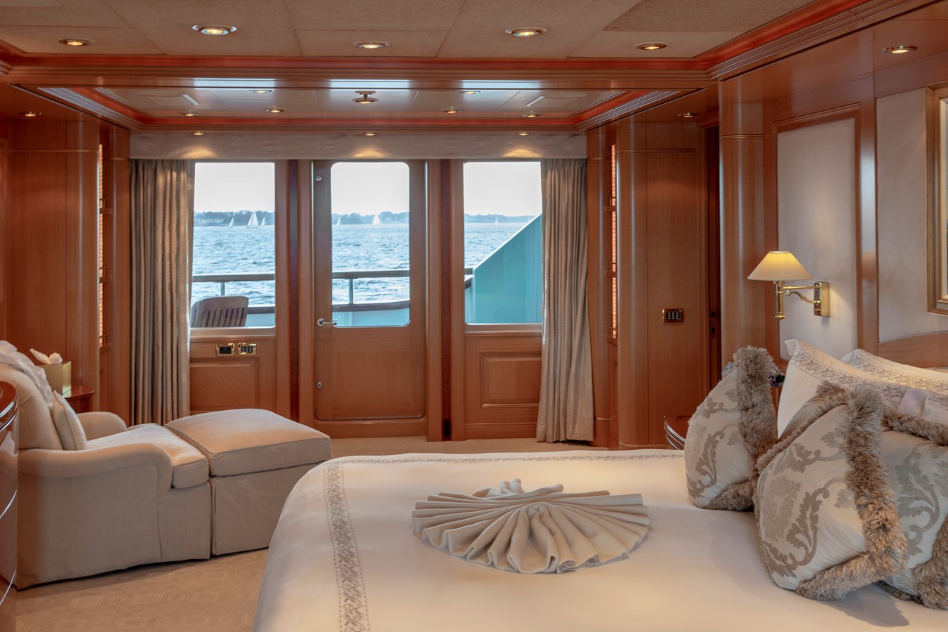 LAUREL 240'/73.15m Delta 2006/2014 Motor Yacht: Master Balcony