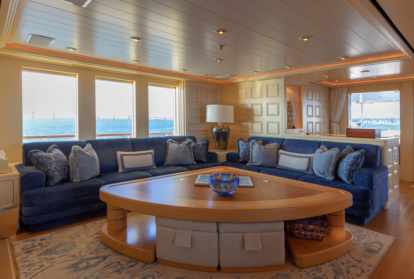 LAUREL 240'/73.15m Delta 2006/2014 Motor Yacht: Sky Lounge