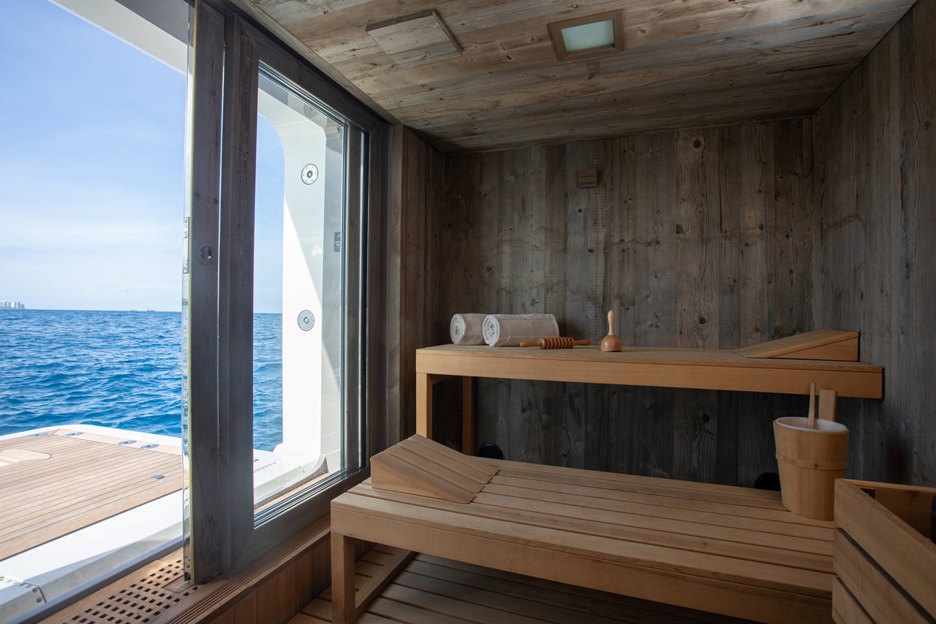 SAUNA ROOM